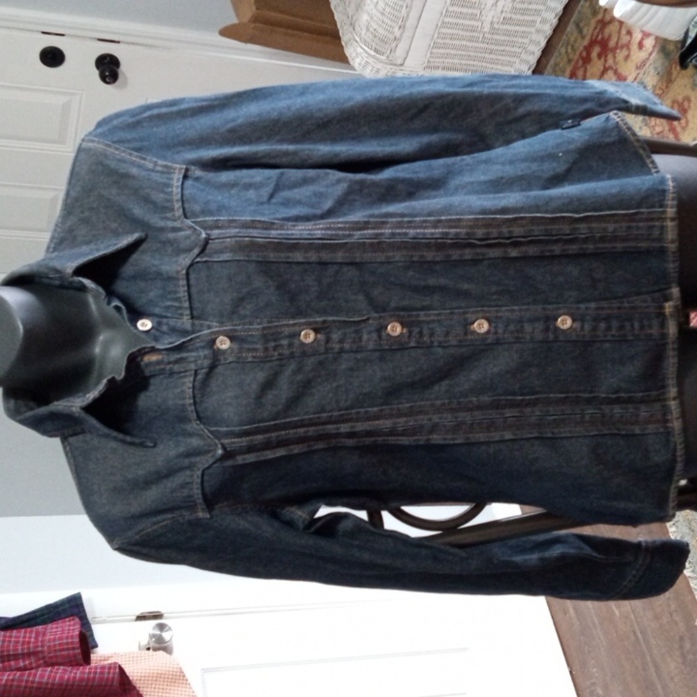 🚨B2G1 LEVIS VINTAGE Western Denim Blue Chambray Buttoned Shirt